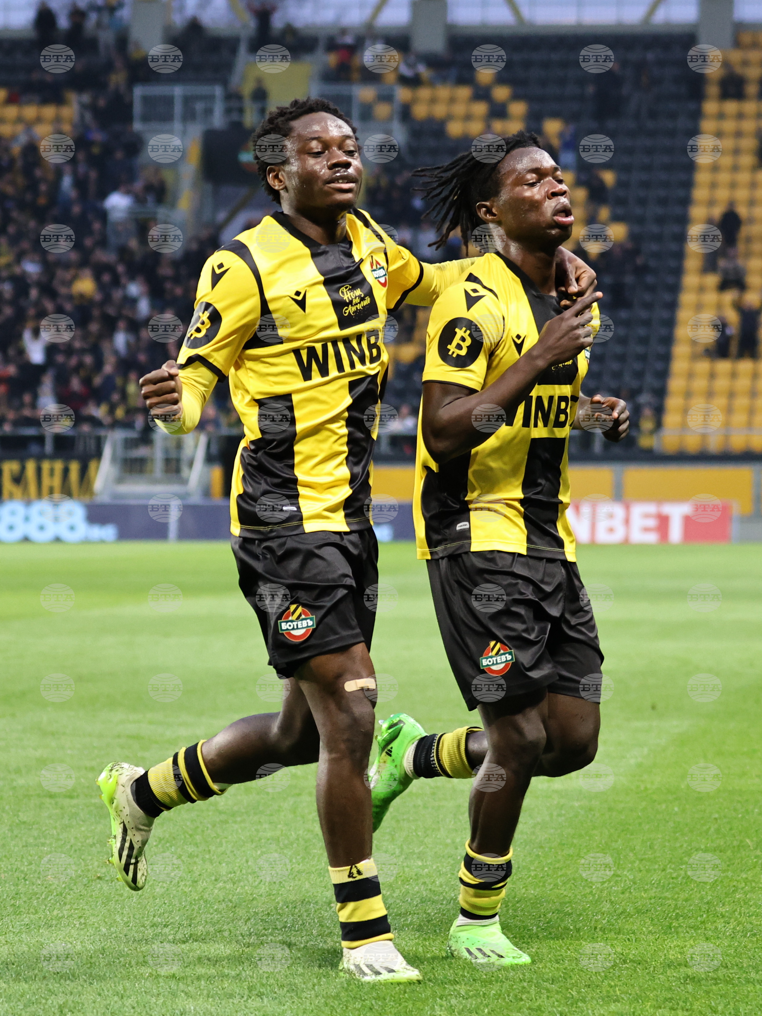 Пловдив - футбол - Ботев (Пловдив) - Спартак (Варна)