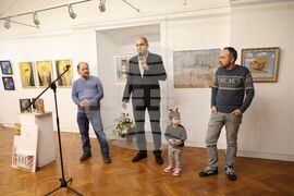 Бургас - „Дамски гамбит" - изложба