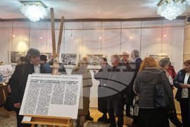 Търговище - съвместна изложба - откриване