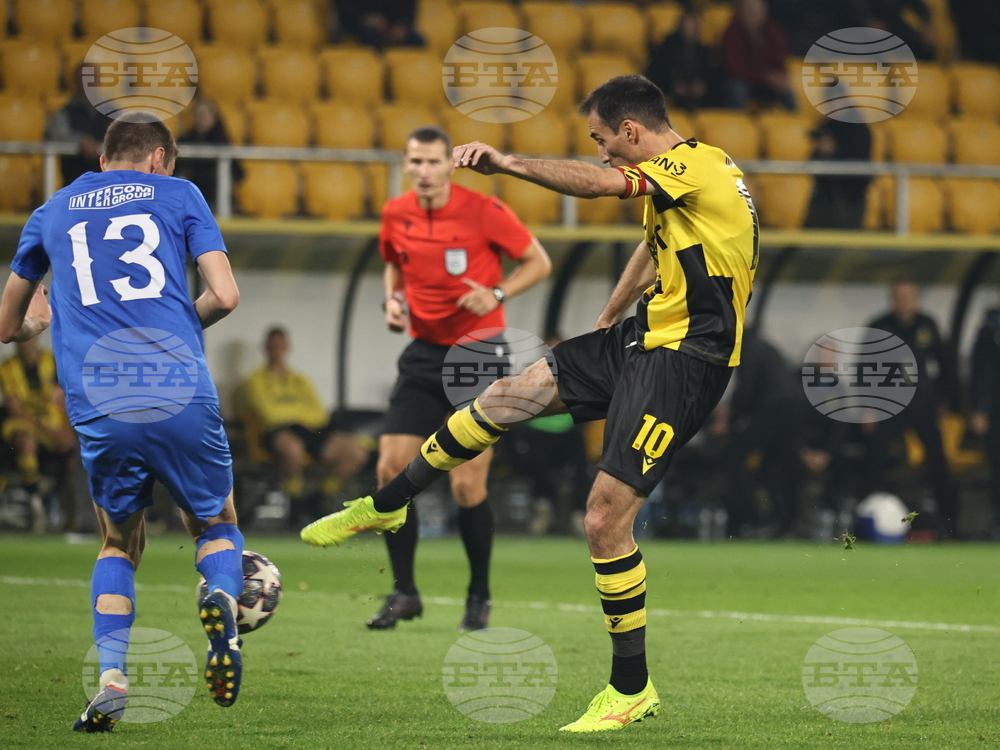 Пловдив - футбол - Ботев (Пловдив) - Спартак (Варна)