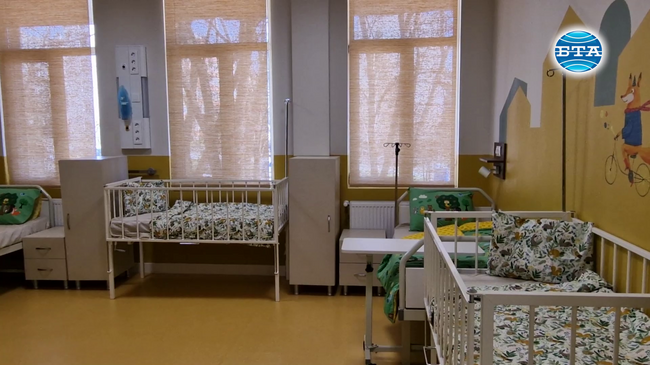 В болница „Д-р Стефан Черкезов“ във Велико Търново беше открито обновено отделение по педиатрия