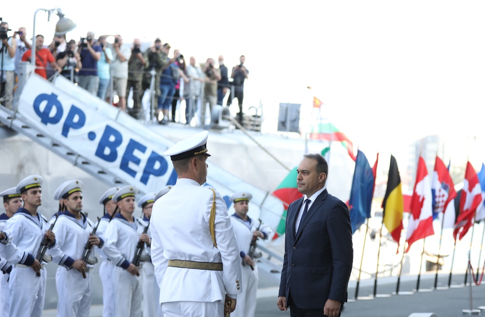 Министърът на отбраната Драгомир Заков даде висока оценка на участниците в учението „БРИЗ 2022“