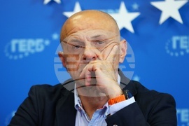 ГЕРБ - пресконференция - Томислав Дончев