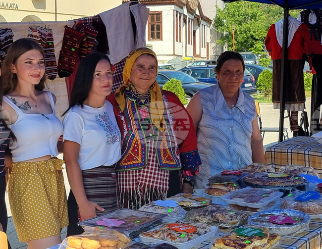 Крумовград - изложба-базар