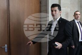 Народно събрание - заседание - Кирил Петков