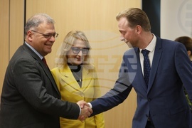 Европейска инвестиционна банка - годишна пресконференция