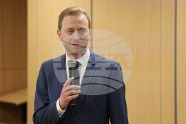 Европейска инвестиционна банка - годишна пресконференция