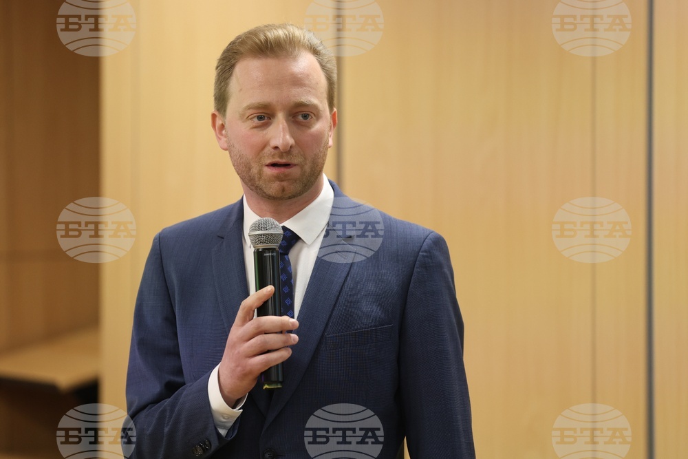 Европейска инвестиционна банка - годишна пресконференция