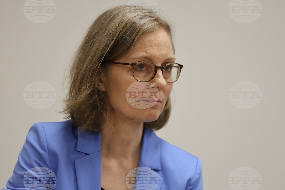 Европейска инвестиционна банка - годишна пресконференция