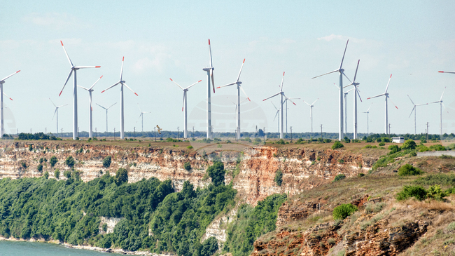 Bulgarians Welcome Investments in Renewable Energy, Greenpeace Bulgaria Study Says