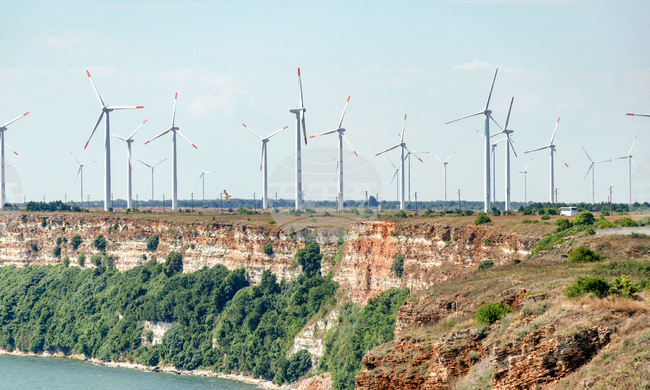 Bulgarians Welcome Investments in Renewable Energy, Greenpeace Bulgaria Study Says