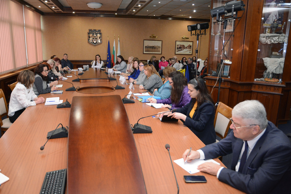 Заместник-кметът Снежана Апостолова: Община Варна планира основни ремонти на две сгради за социални услуги