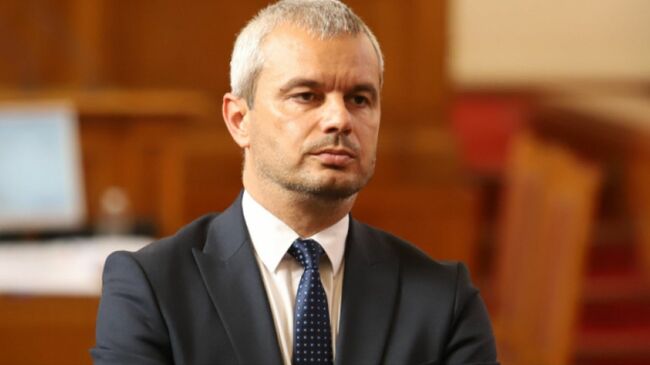Костадин Костадинов: Убиват България - не ни връщат просто мигранти, а изнасилвачи, убийци и наркопласьори