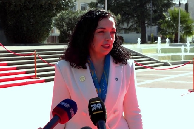 КосоваПрес: Признаването на независимостта на Косово от Украйна ще дойде заедно с нейната победа, според президента на Косово Вьоса Османи