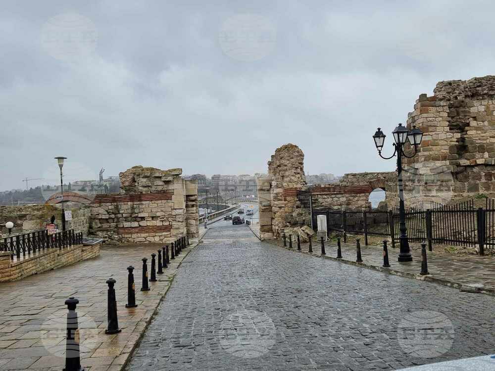 За Великденските празници паркинг зоните в Несебър ще бъдат безплатни, казаха от общината