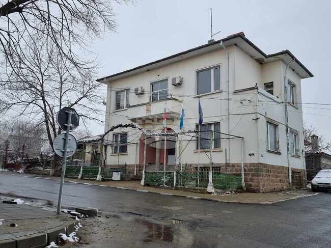 Общинският съвет в Поморие избра временно изпълняващ длъжността кмет на кметството в с. Бата