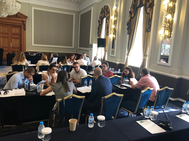 Прокурори, наблюдаващи разследвания, свързани с интелектуалната собственост, участваха в обучителен семинар на тема „Цифрово пиратство и кибер-заплахи“, организиран от Министерство на правосъдието на САЩ