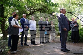 Никола Вапцаров - възпоменателно поклонение