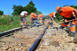 Село Ясеновец - железопътни ремонти