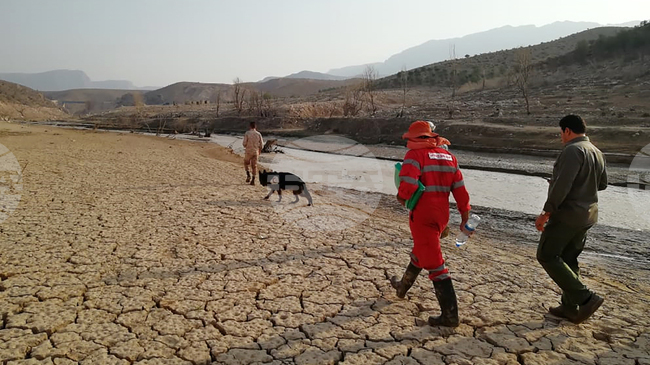 Техеран е изправен пред водна криза, след като водоемите в Иран пресъхнаха