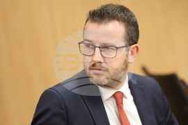 Конференция „Многополюсен свят и външнополитическа стратегия: предизвикателства и перспективи пред България“