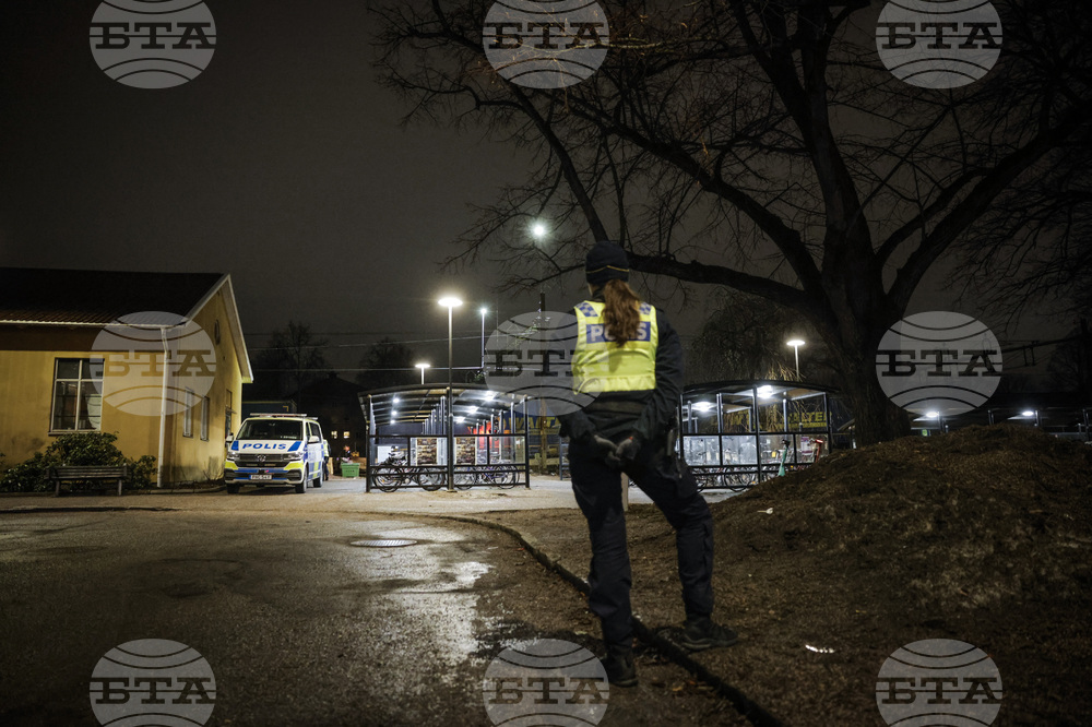 Трима души са загинали при железопътен инцидент в Швеция