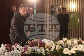 Славчо Пеев - поклонение