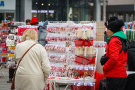 Бургас - мартеници - пазар