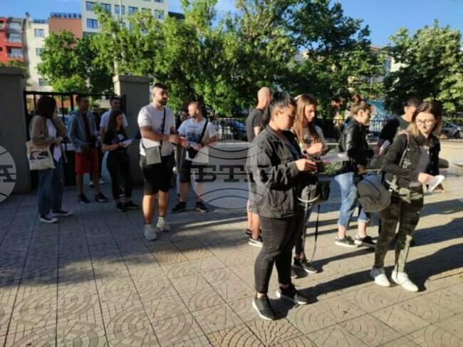 Отрасловият съвет за тристранно сътрудничество е решил учебните часове в пети, шести и седми клас да са по 40 минути