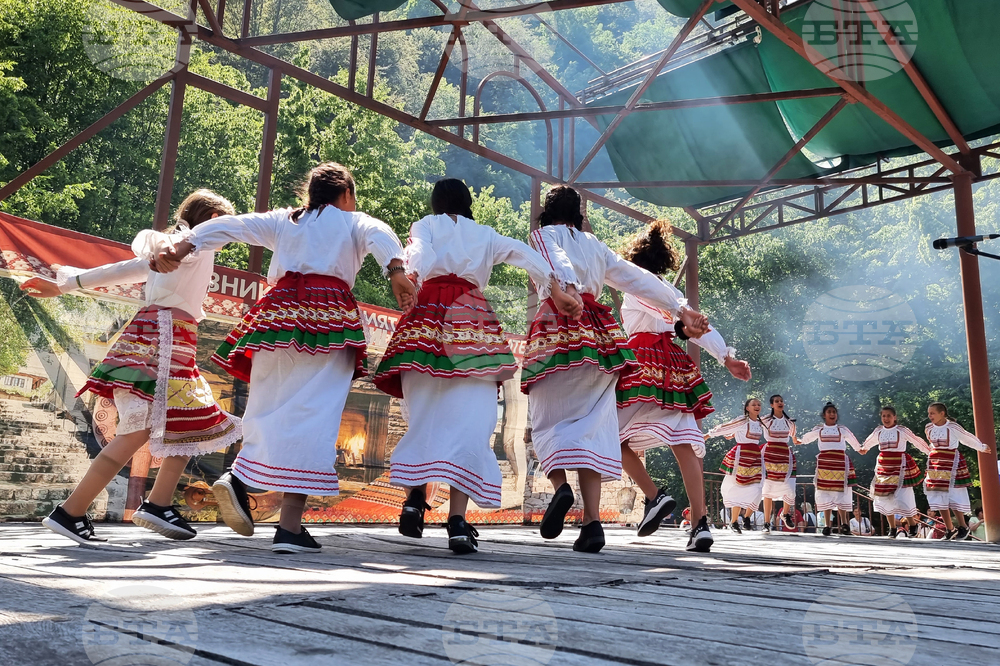 Село Рибарица - празник на народния обичай