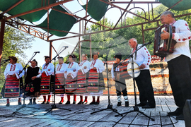 Село Рибарица -  празник на народния обичай