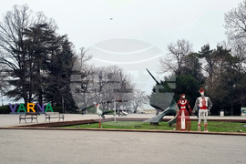 Варна - Баба Марта - пролет - украса