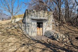 Село Калояново - тракийска гробница