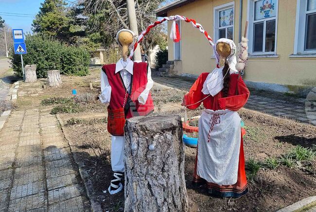 Село Челопечене - празнична украса