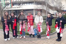 Разград - мартеници - деца