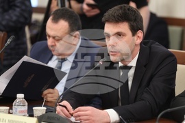 Народно събрание - Временна комисия за проверка на факти и обстоятелства, свързани с дейността на групата около Мартин Божанов