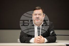 Бургас - Петко Петков - публична лекция