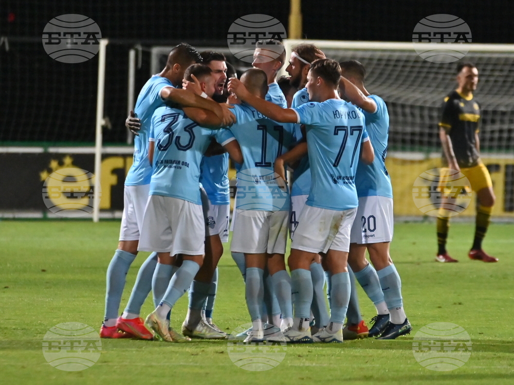 Пловдив - Футбол - Ботев (Пловдив) - Арда Кърджали