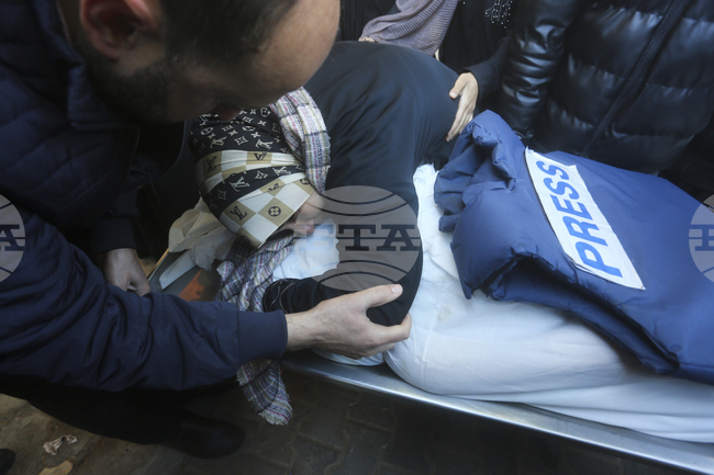 Почит към паметта на загиналите журналисти в ивицата Газа на днешния Ден на работещите журналисти, който се отбелязва в Турция