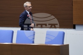 Народно събрание - блиц контрол - Николай Денков - Мария Габриел