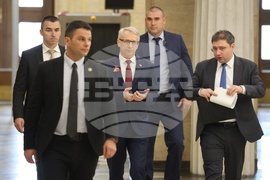 Парламент - Николай Денков - брифинг