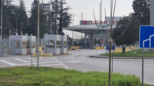 Турските митничари са заловили контрабанда за 3,22 млн. евро, в т.ч. 22 кг кокаин на ГКПП Капъкуле/Капитан Андреево