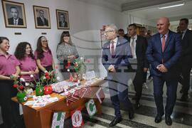 Министерство на образованието и науката - ръчно изработени мартеници - благотворителен базар