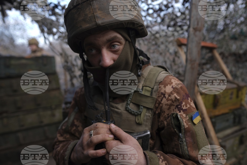 Чути са експлозии в Одеса и Харков