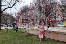 Ямбол - мартеници - украса