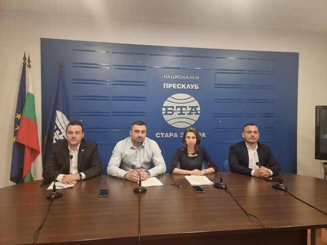 Пресконференция на народните представители и общинските съветници от партия "Възраждане" в Стара Загора