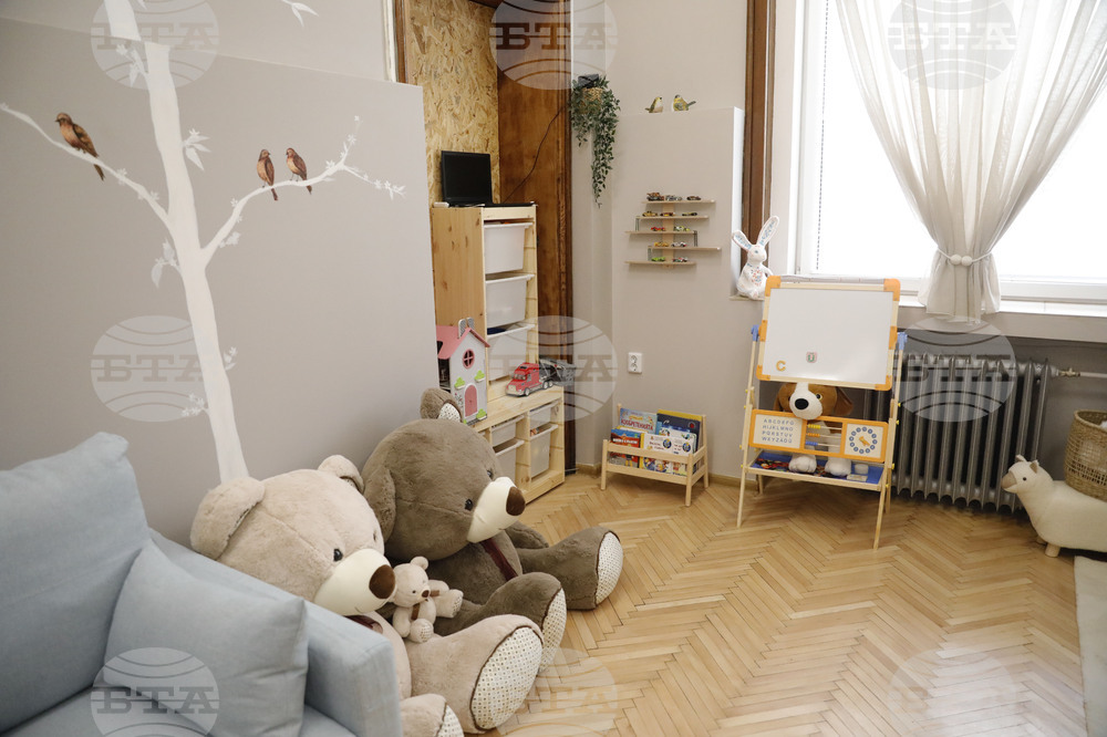 Penal Code Provisions on Sexual Abuse of Children Amended on First Reading