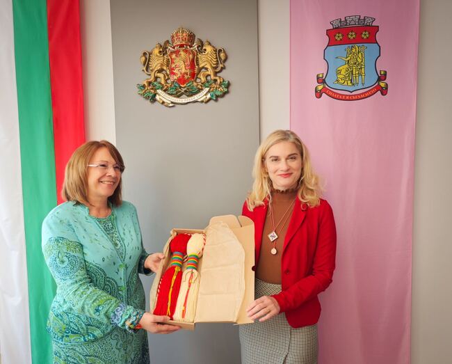 Министър Зарица Динкова: „Дом на розата“ посветен на Долината на розите, ще представя богатството на Розовата долина в София