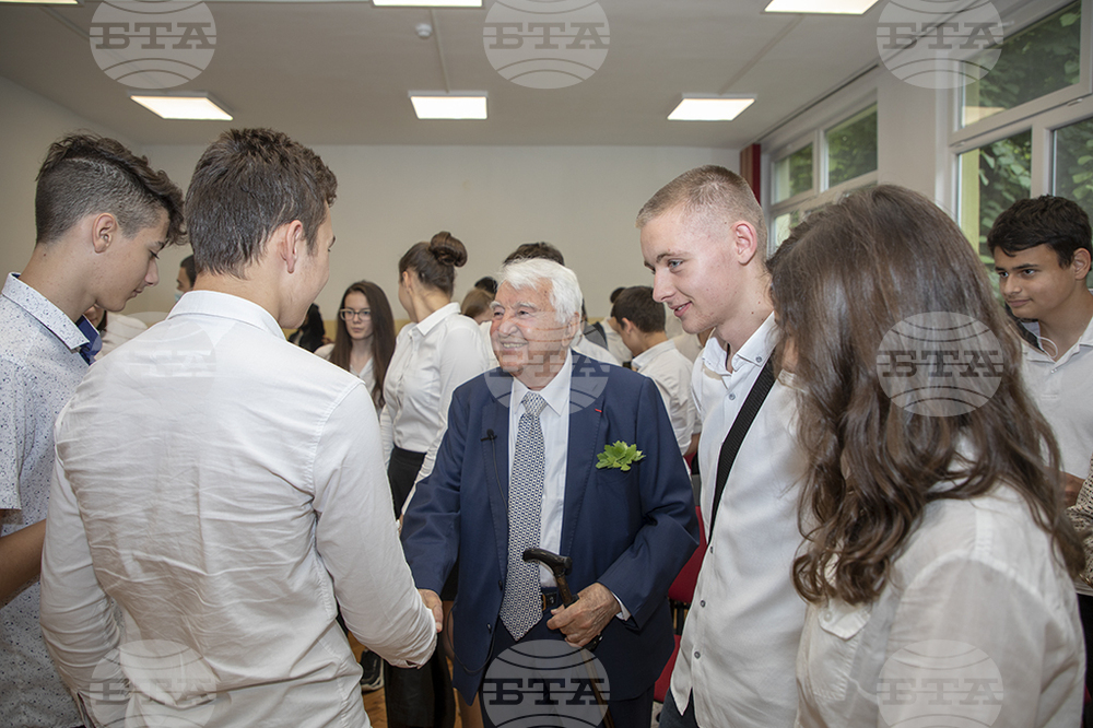 Почетният гражданин на Стара Загора и световно известен учен проф. Минко Балкански днес става на 95 години