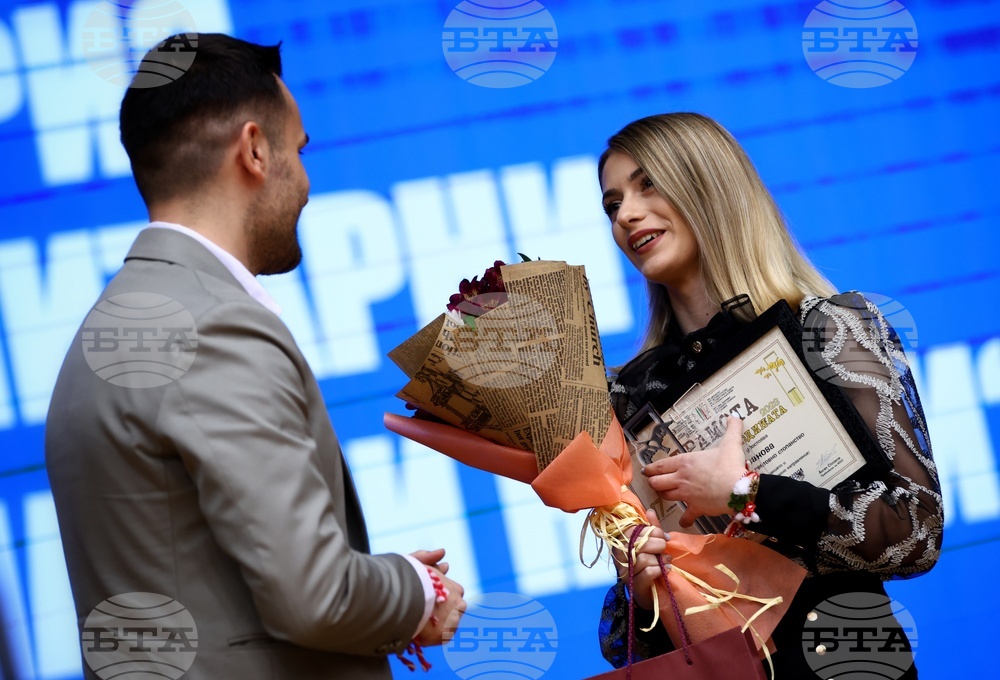 НПСС - УНСС - Студент на годината - награди